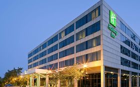 Holiday Inn Milton Keynes